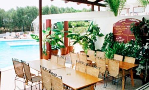 Villa Pouloudia Ватера Екстер'єр фото