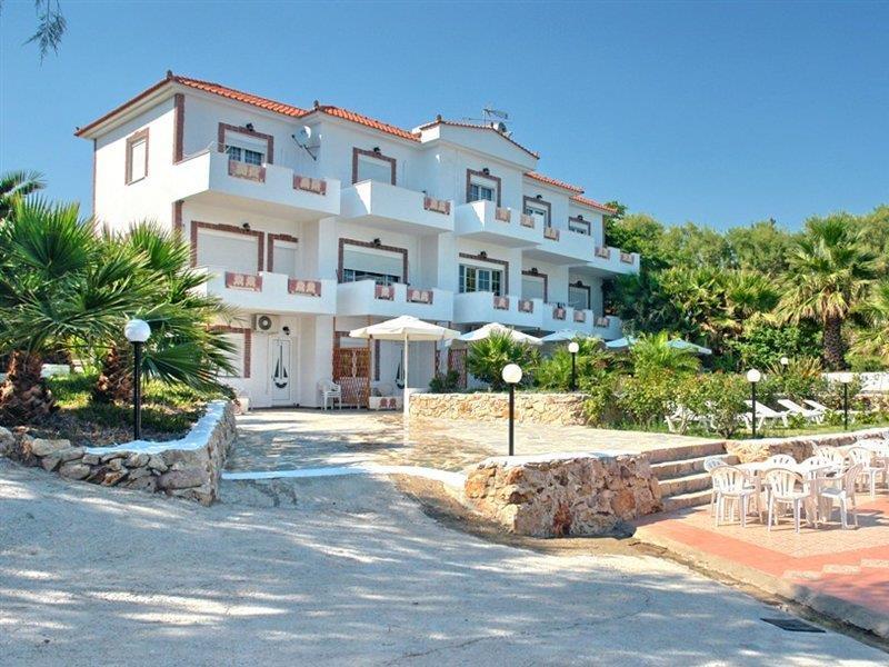 Villa Pouloudia Ватера Екстер'єр фото